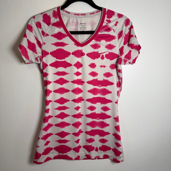 Nike Pro Women's V Neck T Shirt Pink Tie Dye Athletic Fit Size Medium - Picture 2 of 7